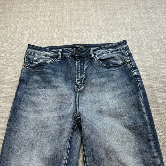 Judy Blue Women's Blue Jeans - Picture 3 of 12